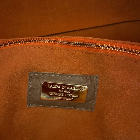 Laura DiMaggio Leather Purse - Picture 2 of 4
